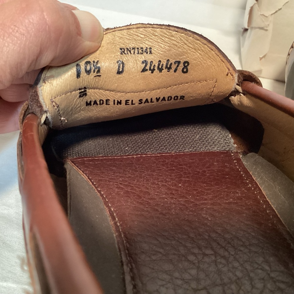 Handsewn L.L. Bean Allagash Bison Brown Leather Penny Loafers Men’s Size 10 1/2 - Picture 8 of 10